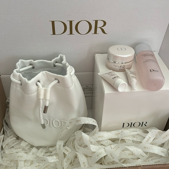 Dior Other - Dior Capture Totale Gift Set
